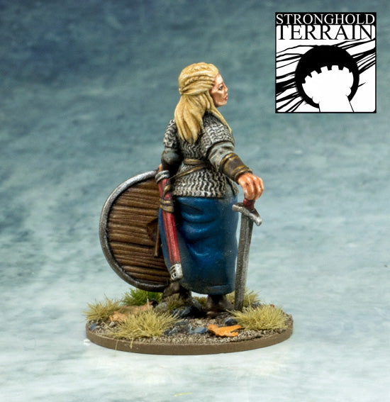 shieldmaidens from Footsore miniatures for my Germanic warband : r